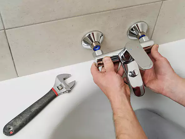 Why Choose Woodmere Plumbing for Bathtub Faucet Replacement in Woodmere, NY?